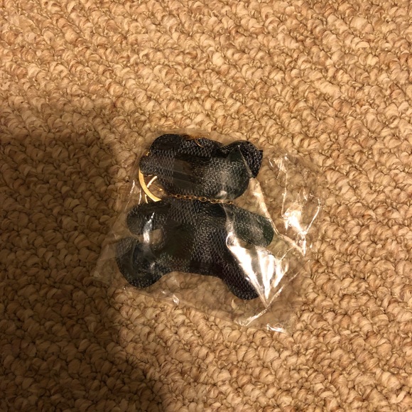 Bear keychain - Picture 2 of 2